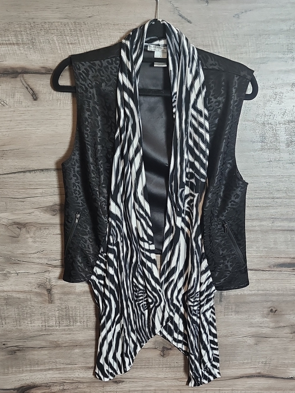 Alberto Makali Mixed Media Animal Print Vest In Black And White